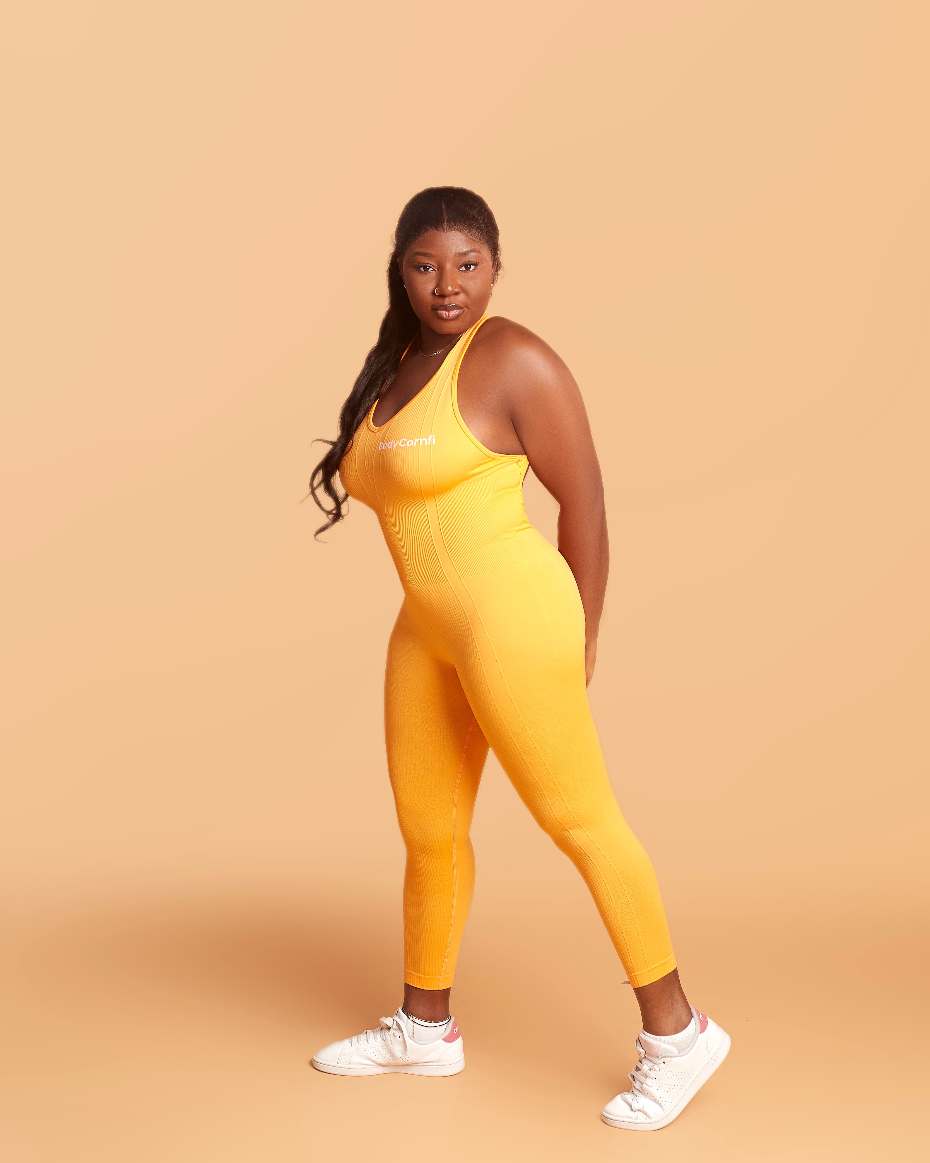 AMA-Backless romper